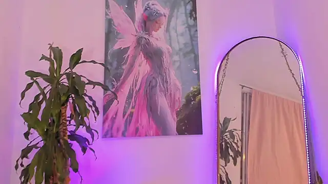 Snapshot of AquariaaFairy chatting on December 17, 3:56 am AquariaaFairy online show from December 17, 3:56 am