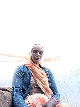 Snapshot of Mohni_pal chatting on December 17, 6:30 am Mohni pal online show from December 17, 6:30 am