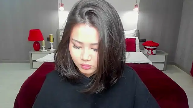 Brunette Charm online show from March 22, 6:00 pm