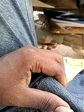 loki-king-143 online show from February 26, 5:06 am