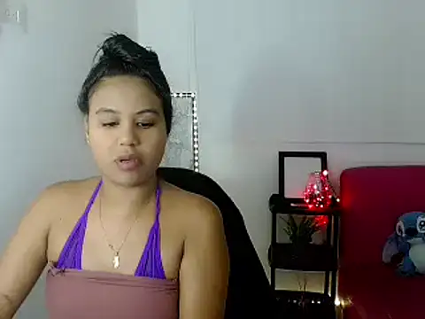 Shawnycarson online show from March 28, 6:07 pm
