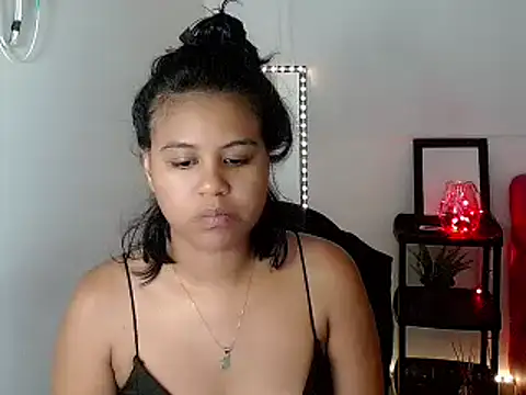 Shawnycarson online show from April 29, 6:03 pm