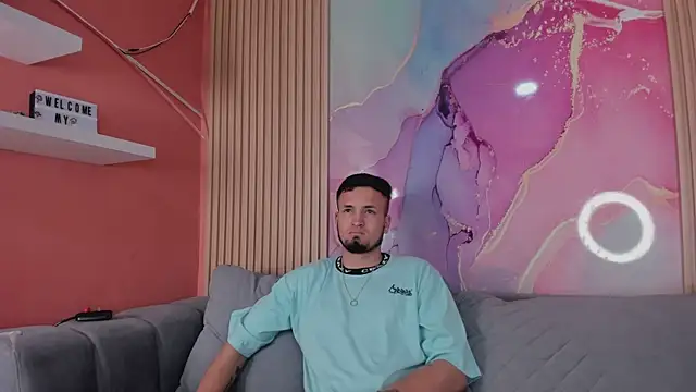 Magicsexx69 online show from December 15, 10:47 pm