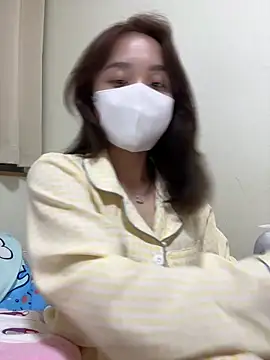 Baby22223 online show from March 26, 1:06 pm