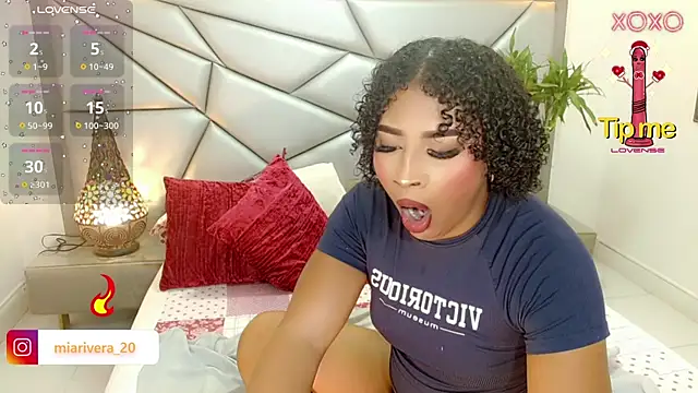 ivvysoulhot online show from January 7, 1:57 pm