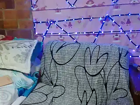 LunaVinxxen online show from March 11, 4:07 am