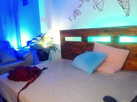 Snapshot of Catalinajoyful chatting on February 20, 3:47 am Catalinajoyful online show from February 20, 3:47 am