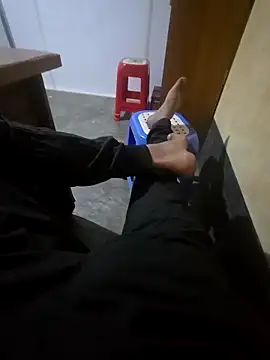 SHARIF12123 online show from April 8, 4:51 pm