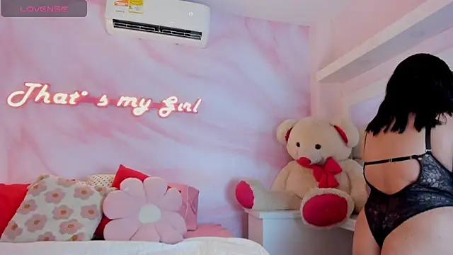 EVANGELIINE 21 online show from February 6, 6:55 pm