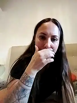 Snapshot of Fatisexy88 chatting on January 6, 11:36 am Fatisexy88 online show from January 6, 11:36 am