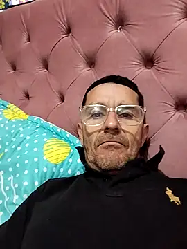 Snapshot of Maxhot3108 chatting on March 4, 7:31 pm Maxhot3108 online show from March 4, 7:31 pm