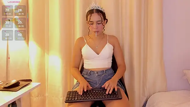 Sisi fun online show from January 6, 7:06 pm