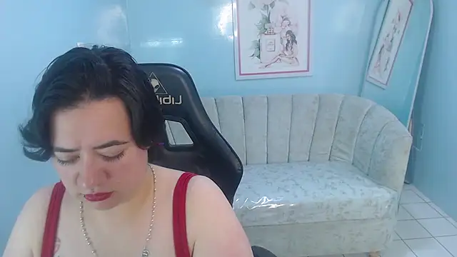 samythomas t online show from February 7, 8:01 pm