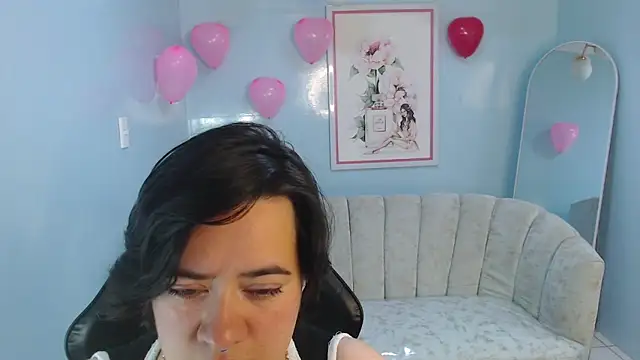 samythomas t online show from February 21, 7:59 pm