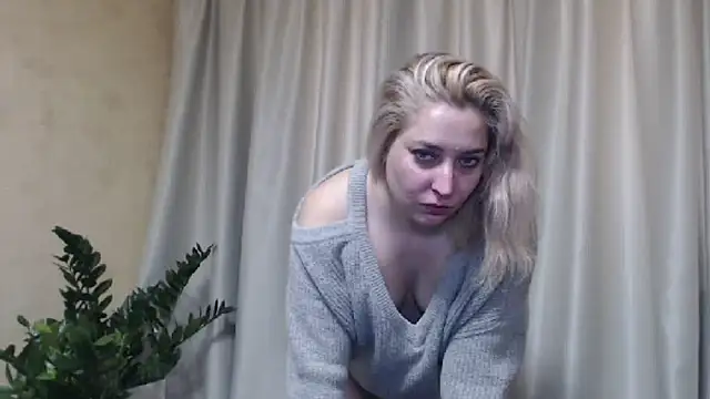 sweetpussy13 online show from February 20, 6:50 am