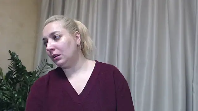 sweetpussy13 online show from October 29, 7:21 am