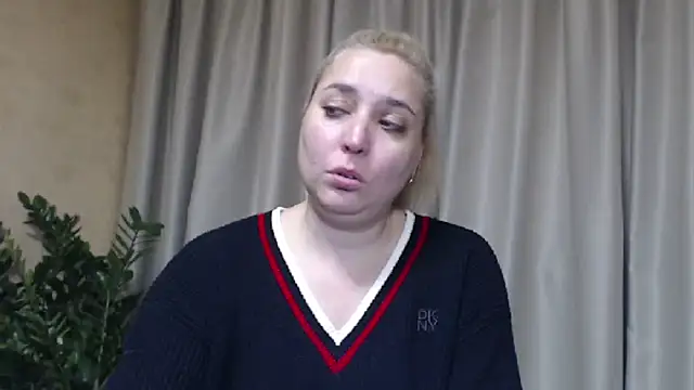 sweetpussy13 online show from November 19, 8:58 am