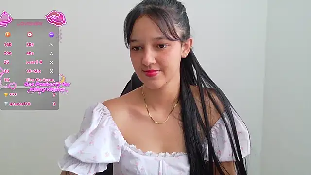 esme  online show from December 18, 6:36 pm