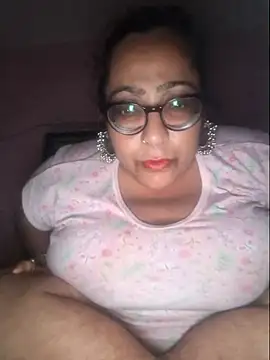 MISTI KOLK online show from July 8, 6:12 pm
