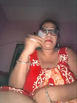MISTI KOLK online show from July 10, 5:37 pm