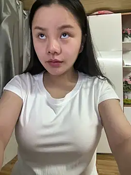 leo-kitty online show from February 1, 5:44 pm