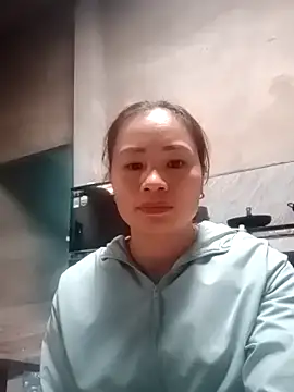 honey-kis online show from December 15, 5:01 am