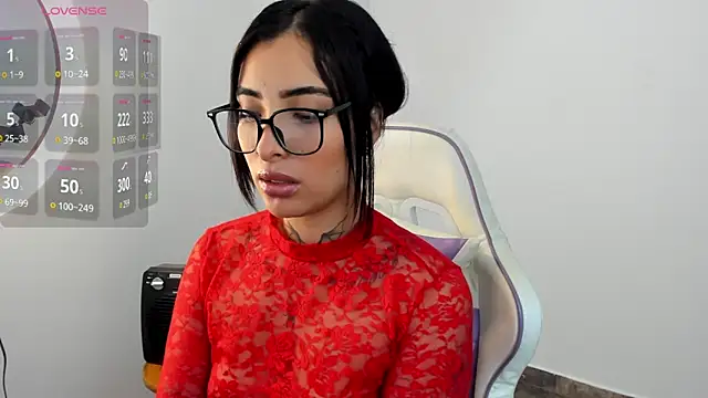 emmi 11 online show from April 29, 12:48 am