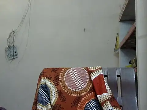 hot-riyaaa online show from February 18, 2:29 am