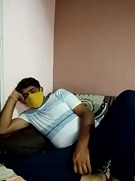 CHOUDHARY1985 online show from June 17, 6:09 pm