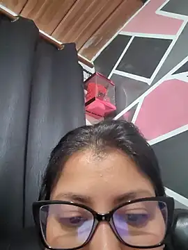 Mia-krafor online show from December 15, 10:25 pm