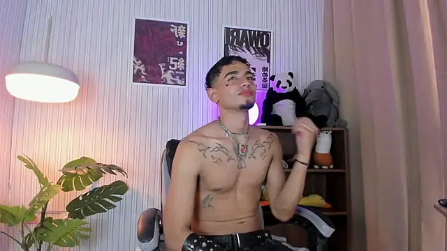 nicka thott online show from December 19, 8:27 pm