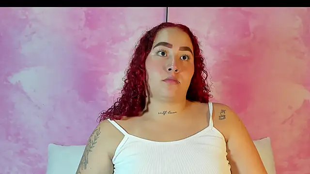 Ayla-marttinez online show from January 7, 1:41 am