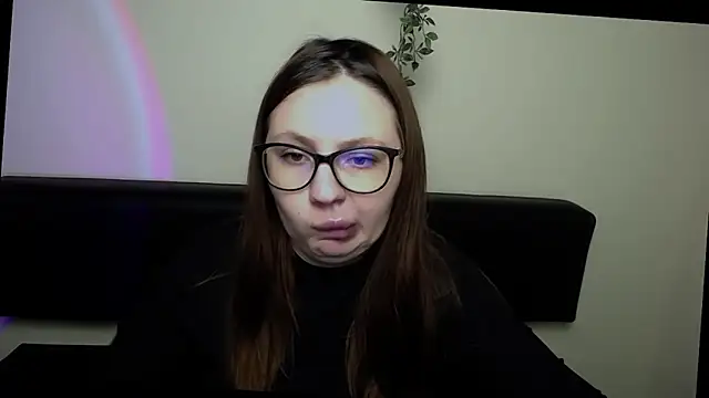 LiliaErmi online show from April 14, 6:19 am