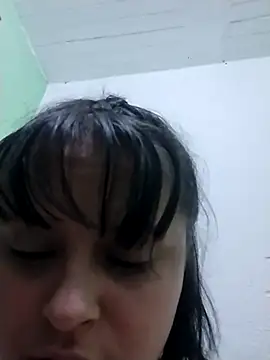 Snapshot of Bluesky-668 chatting on December 15, 2:16 am Bluesky-668 online show from December 15, 2:16 am