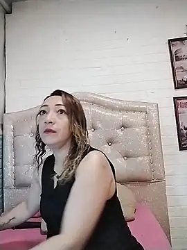 DanaMontana online show from December 19, 12:12 pm