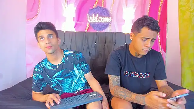 Hot Boys 69 online show from December 21, 5:14 am