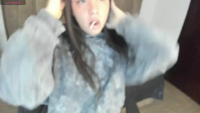 Snapshot of Lanna_rosse chatting on February 18, 5:58 am Lanna rosse online show from February 18, 5:58 am