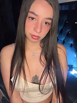 Snapshot of Lanna_rosse chatting on February 27, 2:11 am Lanna rosse online show from February 27, 2:11 am