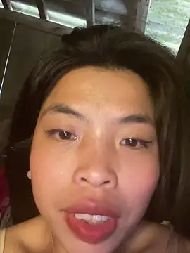 lux-su online show from March 28, 9:53 am