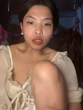 lux-su online show from March 29, 10:48 am