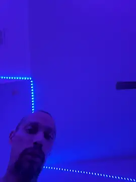 faces818 online show from March 31, 6:36 am