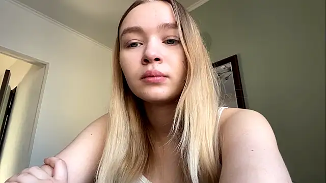 Snapshot of Leifuture chatting on January 15, 6:07 am Leifuture online show from January 15, 6:07 am