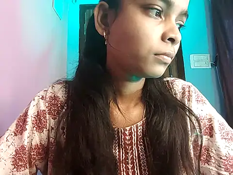 Maira 00 online show from December 15, 6:28 am