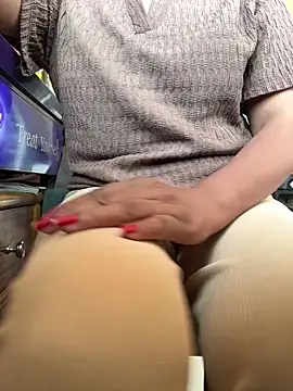 cute mahi001 online show from June 28, 4:18 am