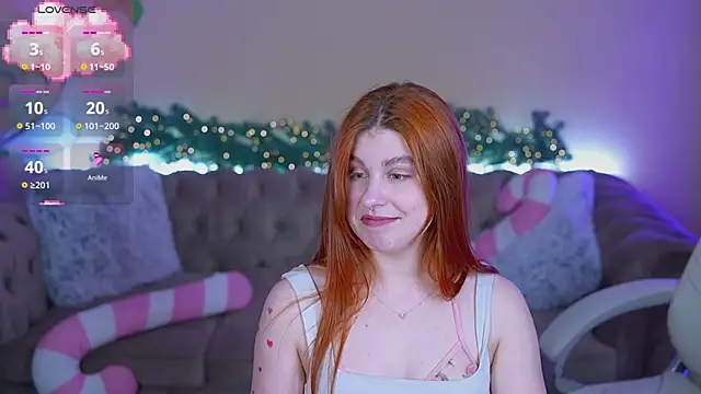 GingerPinky online show from December 13, 7:53 pm