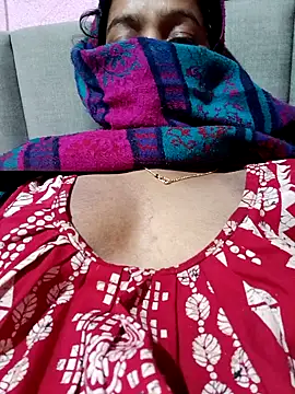 riyankabiswas201 online show from December 14, 5:02 am