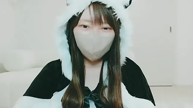 Snapshot of yuyuchan__ chatting on December 16, 10:53 am yuyuchan online show from December 16, 10:53 am