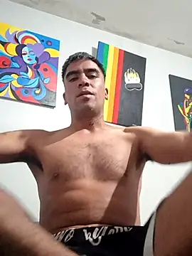 Arnoldmangus online show from May 5, 10:18 pm