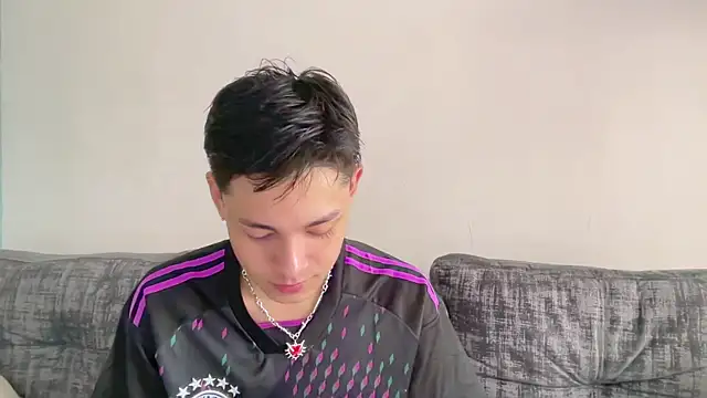 Andy Belier23 online show from April 8, 3:45 pm