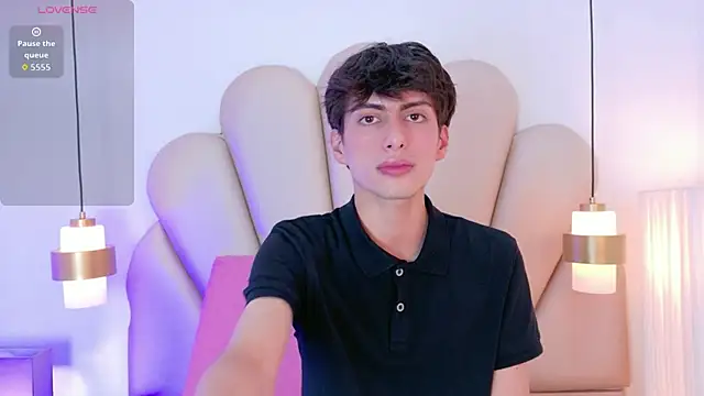 Snapshot of Martin_Williams chatting on February 5, 7:29 pm Martin Williams online show from February 5, 7:29 pm